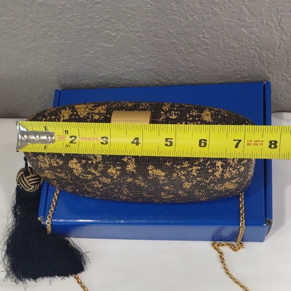 KAYU Elegant Gold and Black Clutch - Picture 10 of 17